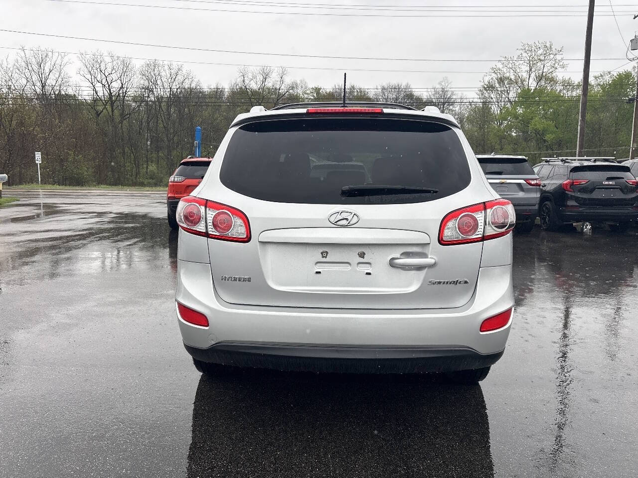 Used 2011 Hyundai Santa Fe SE FWD image 6