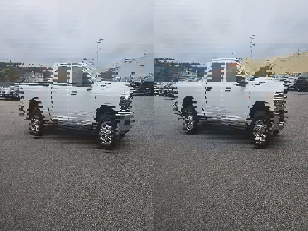 New 2026 RAM 3500 Tradesman image 8