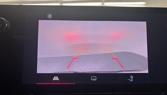 Used 2024 GMC Canyon Elevation w/ Convenience Package image 28