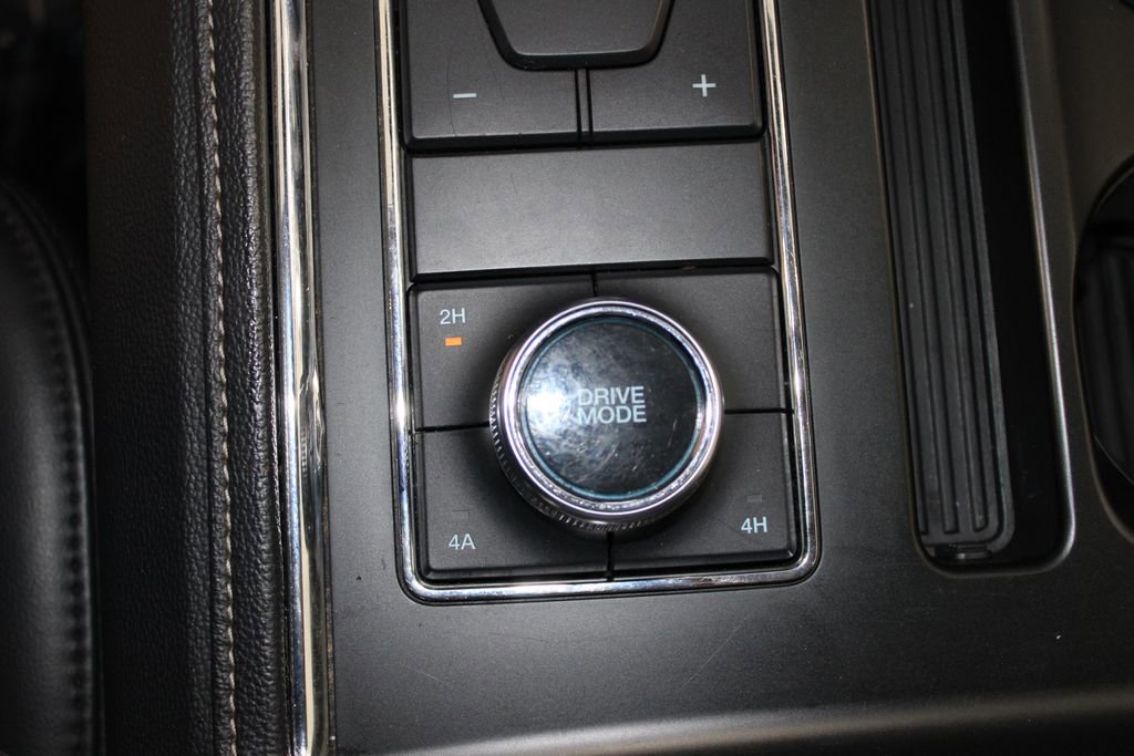 Used 2024 Ford Expedition Max XLT image 48