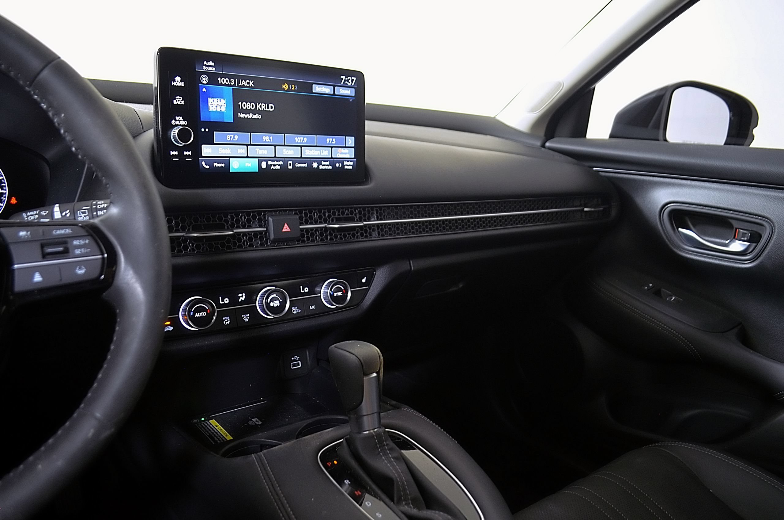 Used 2024 Honda HR-V EX-L image 30