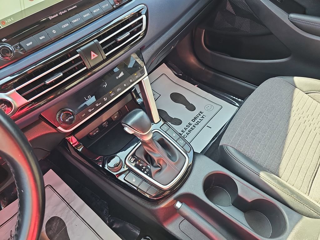 Used 2022 Kia Seltos Nightfall Edition image 28