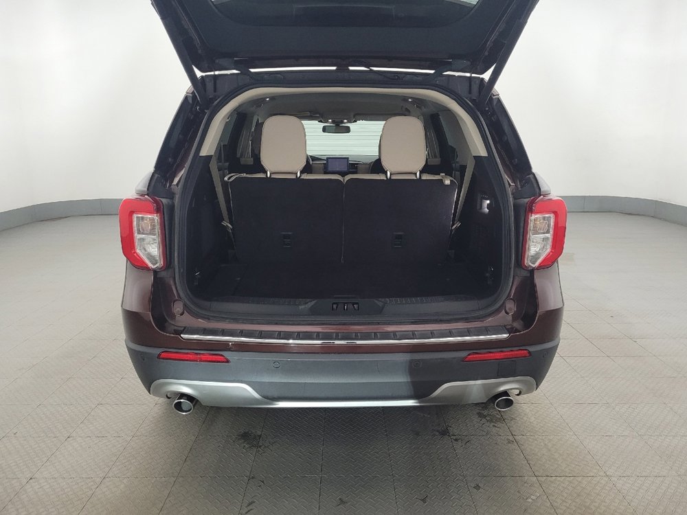 Used 2020 Ford Explorer Limited image 29