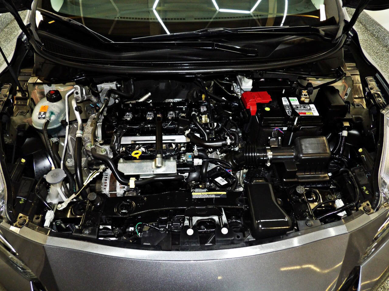 Used 2020 Nissan Versa S FWD image 22
