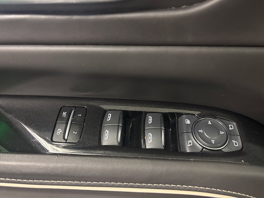 Used 2024 Cadillac Escalade Sport Platinum image 31