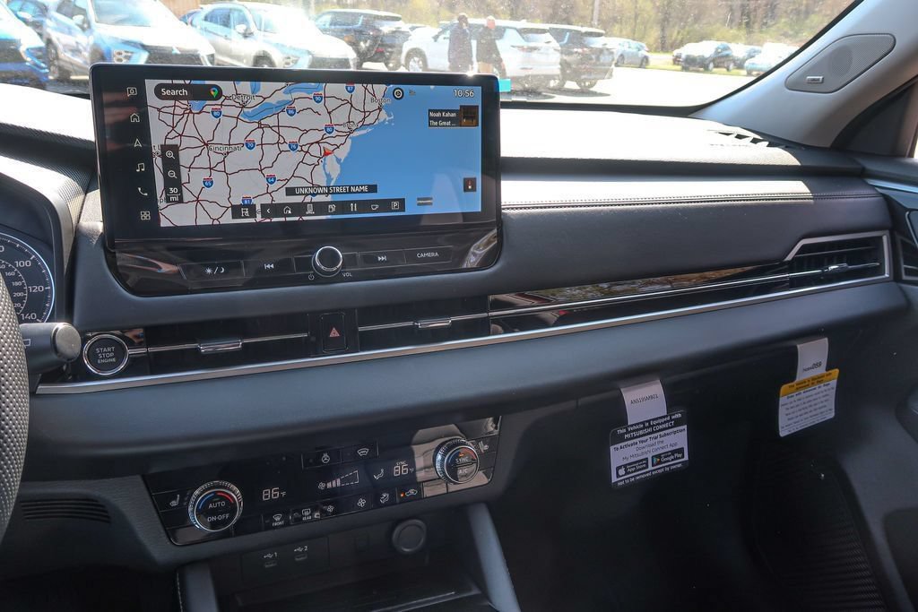 New 2026 Mitsubishi Outlander SE AWD/4WD image 29