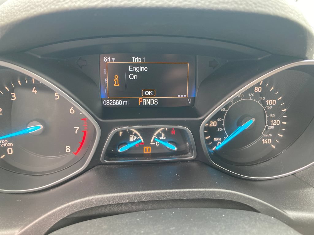Used 2017 Ford Escape SE w/ SE Leather Comfort Package AWD/4WD image 19