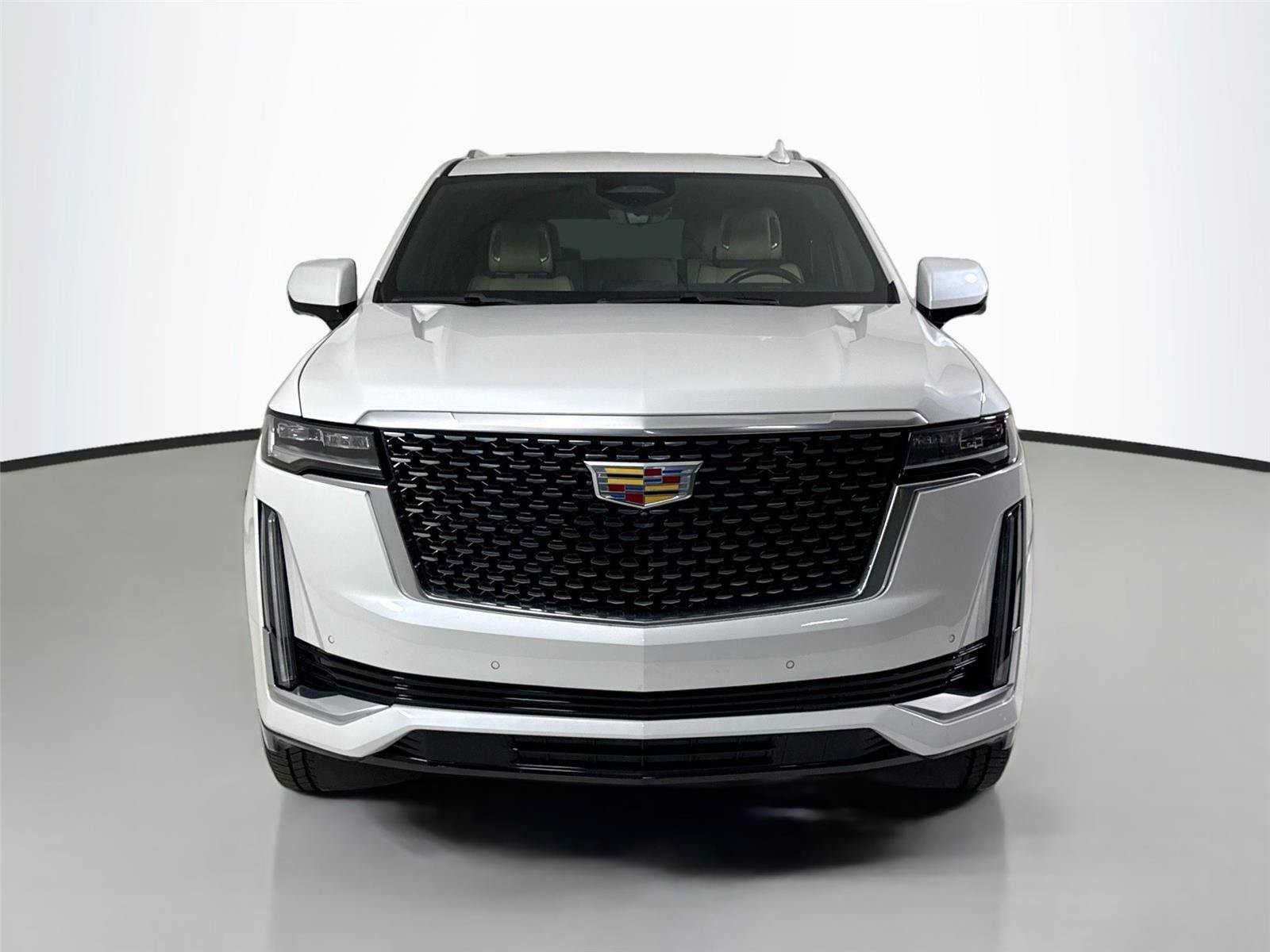 Used 2021 Cadillac Escalade Premium Luxury AWD/4WD image 11