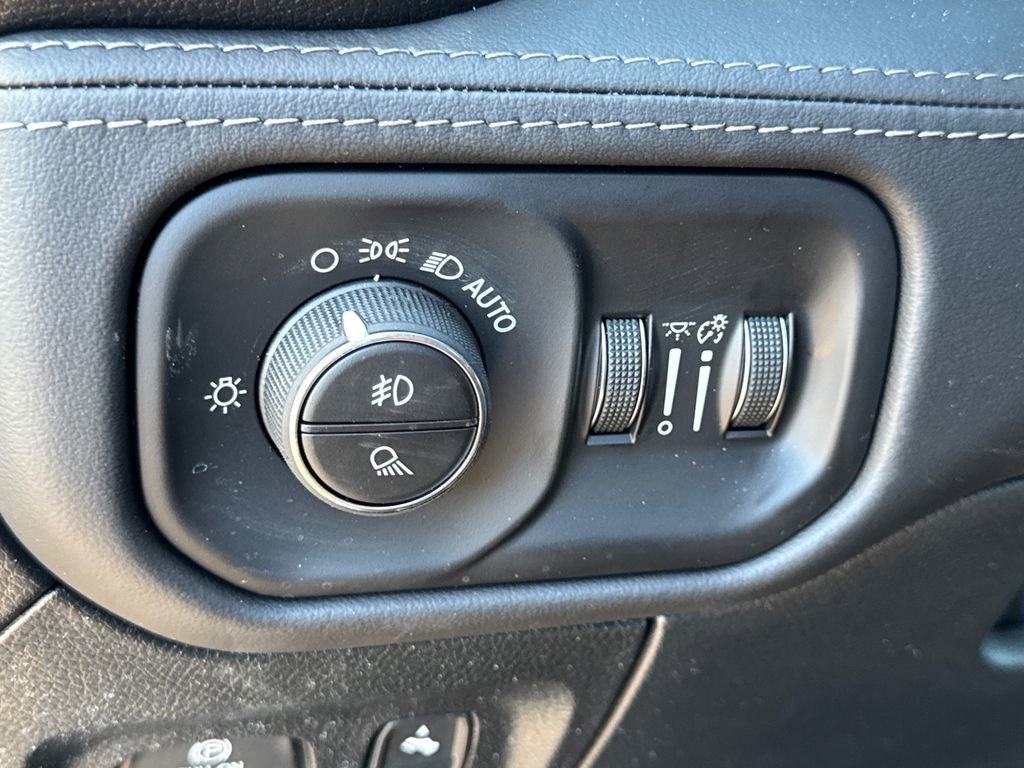 New 2026 RAM 1500 RHO w/ RHO Level 1 Equipment Group image 26