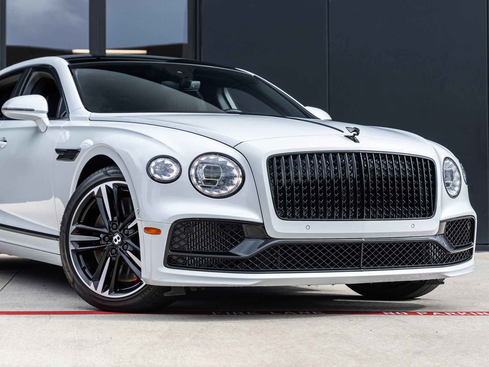 Used 2021 Bentley Flying Spur W12 AWD/4WD image 5