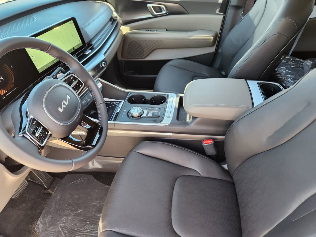 New 2026 Kia Carnival LXS image 8