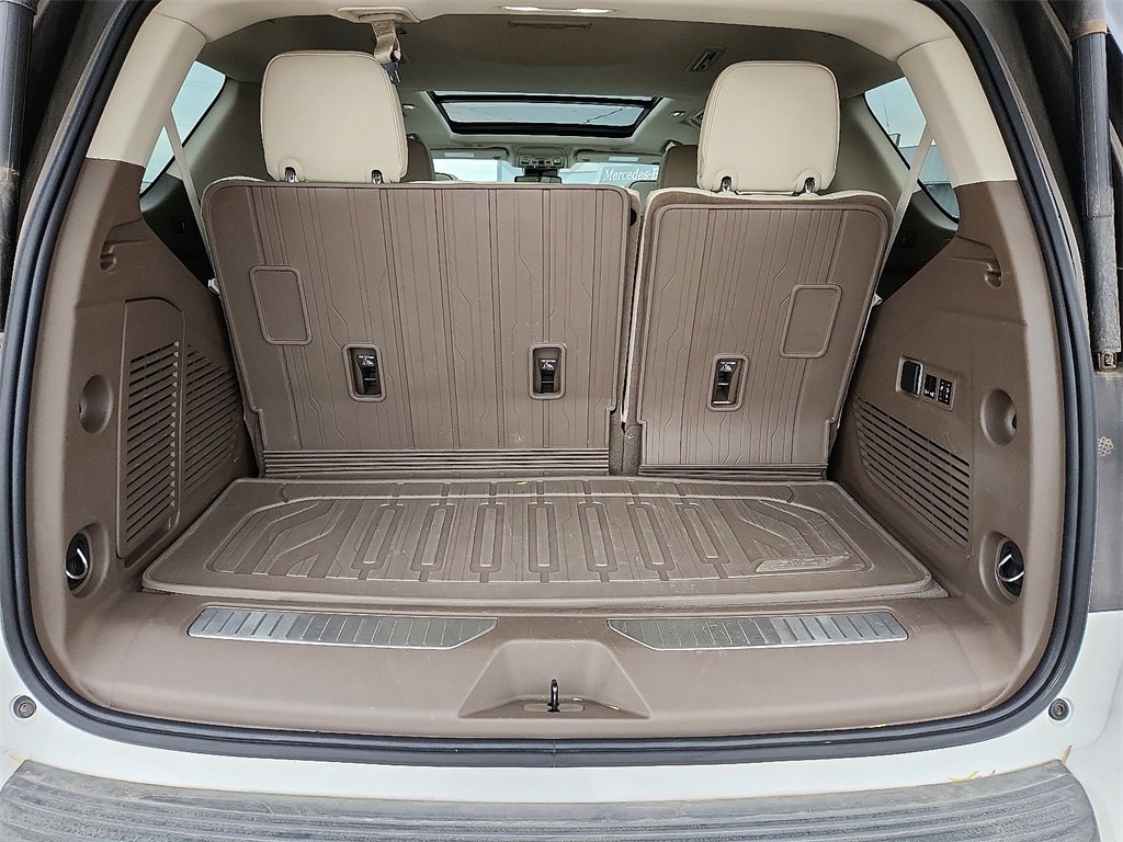 Used 2023 GMC Yukon Denali image 12