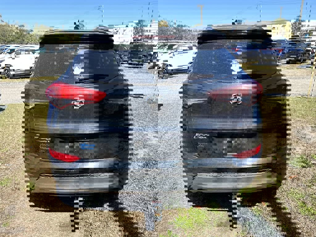 Used 2018 Hyundai Tucson SEL w/ Cargo Package image 5