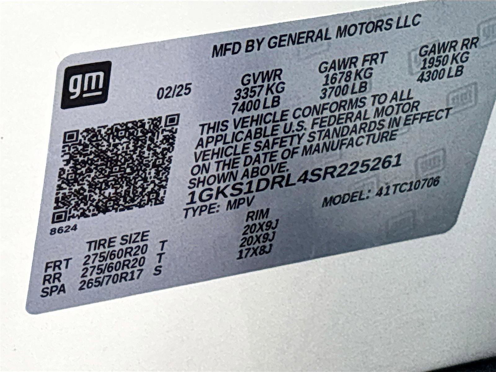 Used 2025 GMC Yukon Denali RWD image 33
