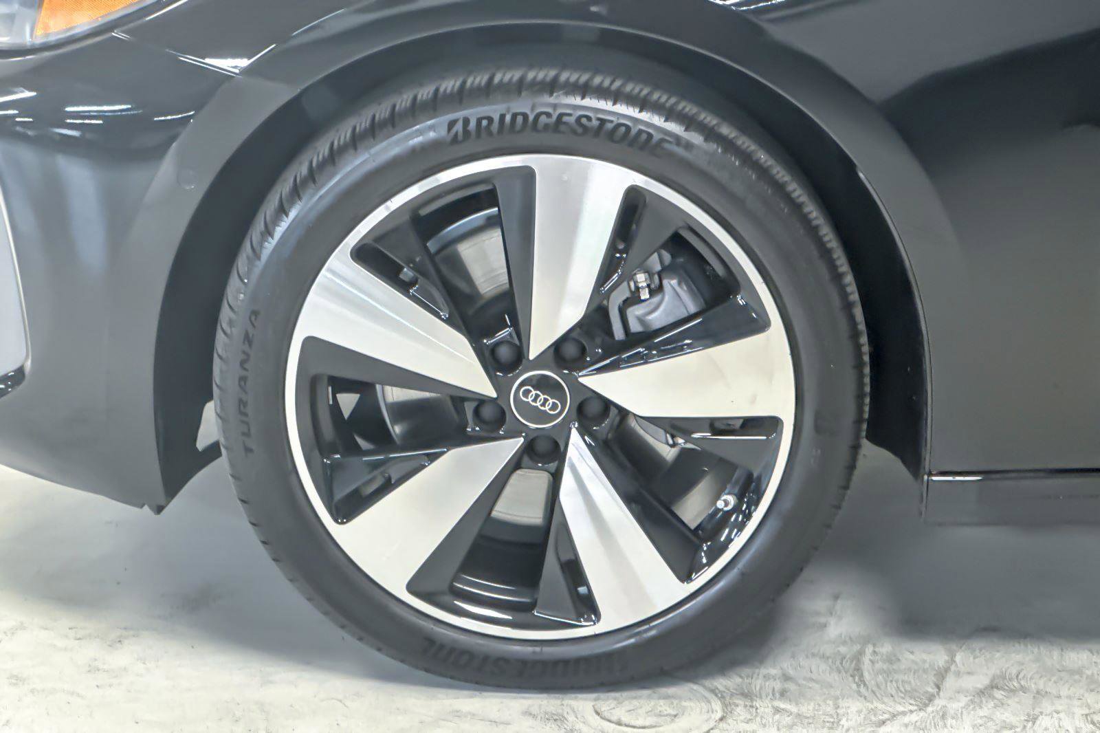 Certified 2025 Audi A5 2.0T Premium w/ Convenience Package image 25