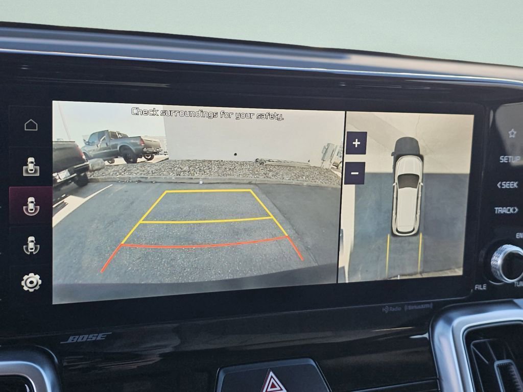 Used 2023 Kia Sorento SX Prestige w/ Panoramic Sunroof Package image 16