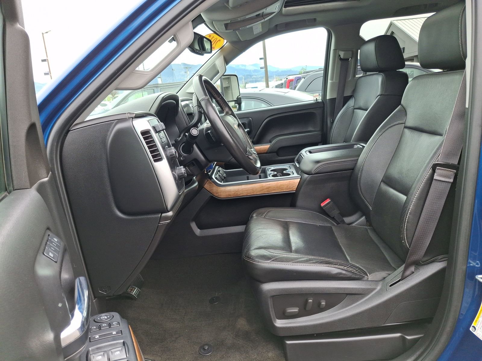 Used 2015 Chevrolet Silverado 3500 LTZ w/ Duramax Plus Package AWD/4WD image 20