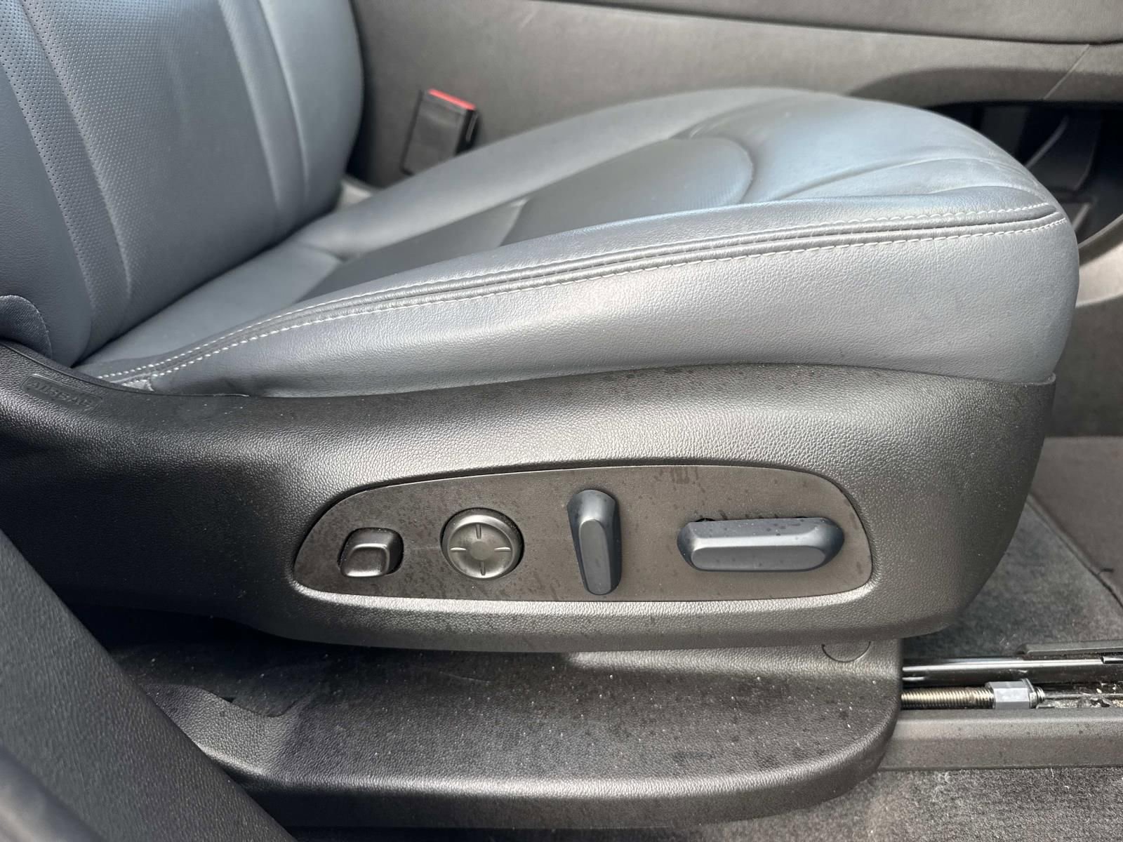 Used 2024 Buick Enclave Premium image 14