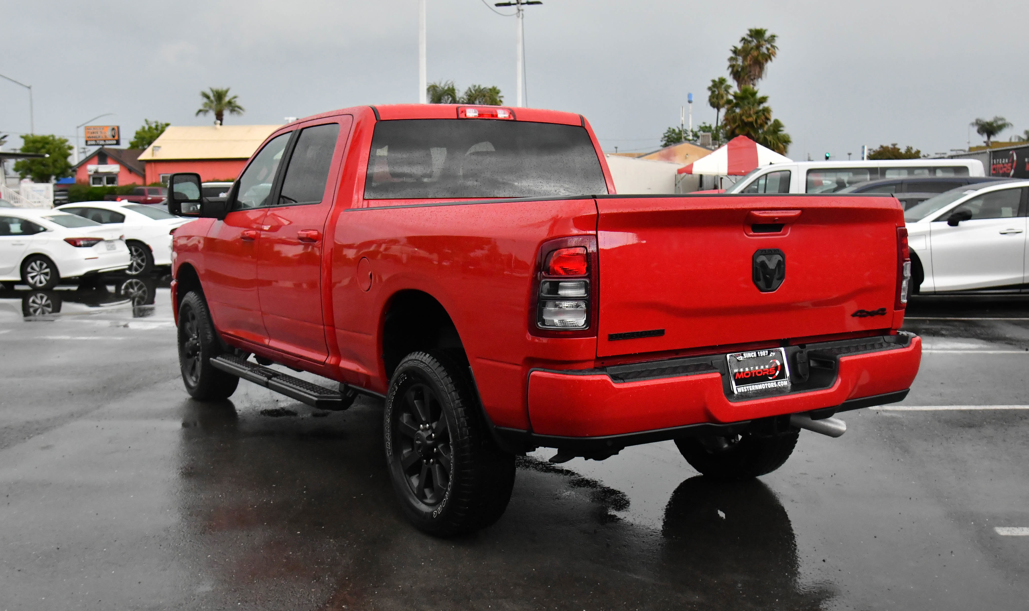 Used 2024 RAM 2500 Big Horn w/ Night Edition AWD/4WD image 6