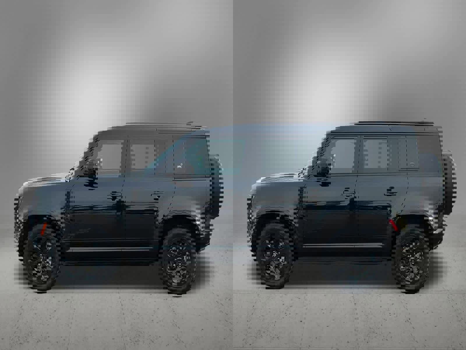 Certified 2023 Land Rover Defender 110 X-Dynamic SE image 3