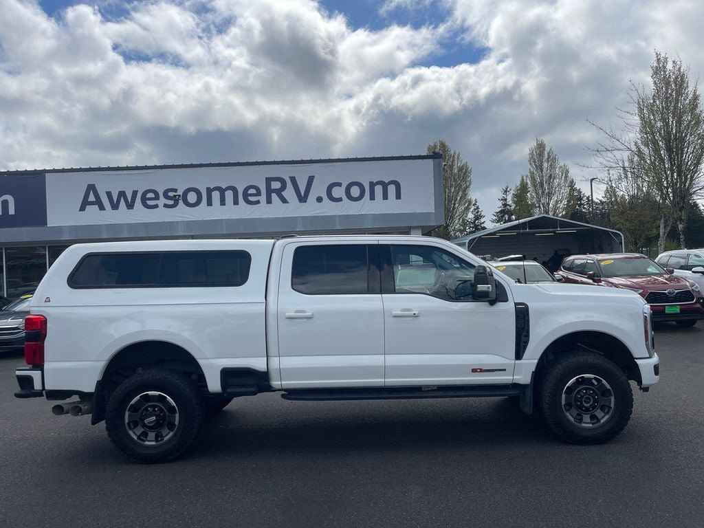 Used 2024 Ford F350 Lariat w/ Lariat Ultimate Package AWD/4WD image 2