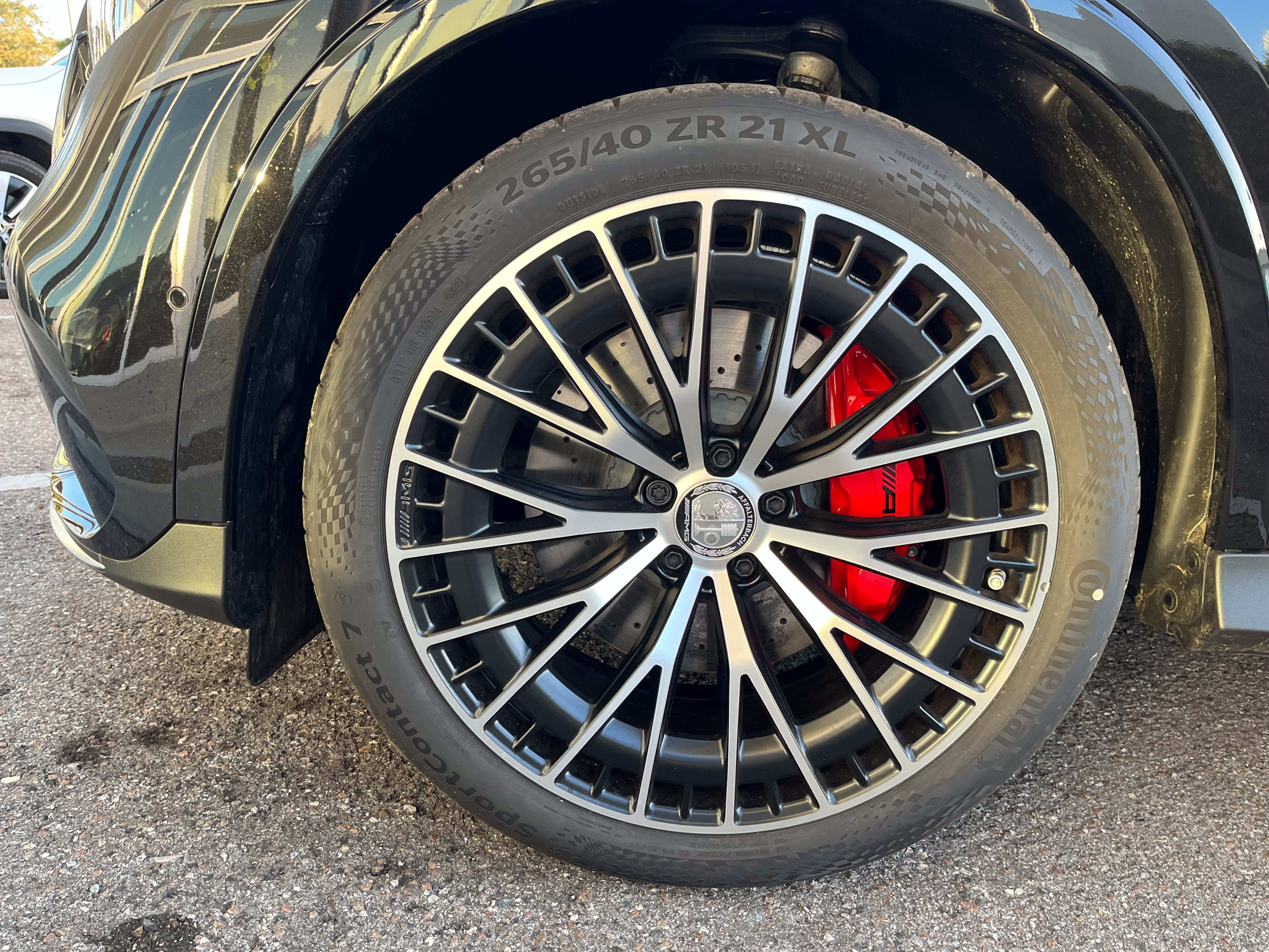 New 2026 Mercedes-Benz GLC 43 AMG 4MATIC image 11