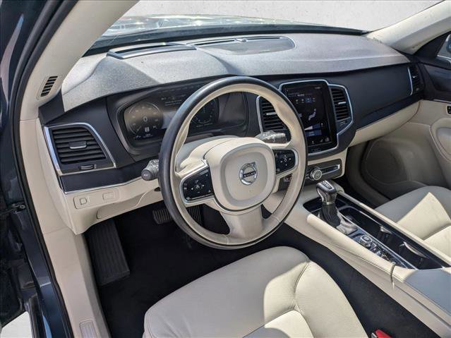 Used 2020 Volvo XC90 T6 Momentum w/ Protection Package image 10