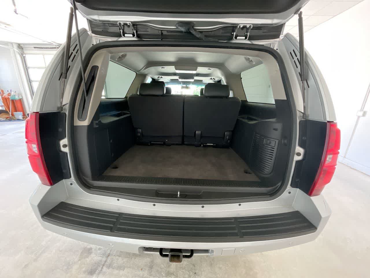 Used 2014 Chevrolet Suburban LT w/ Suspension Package, Off-Road AWD/4WD image 24