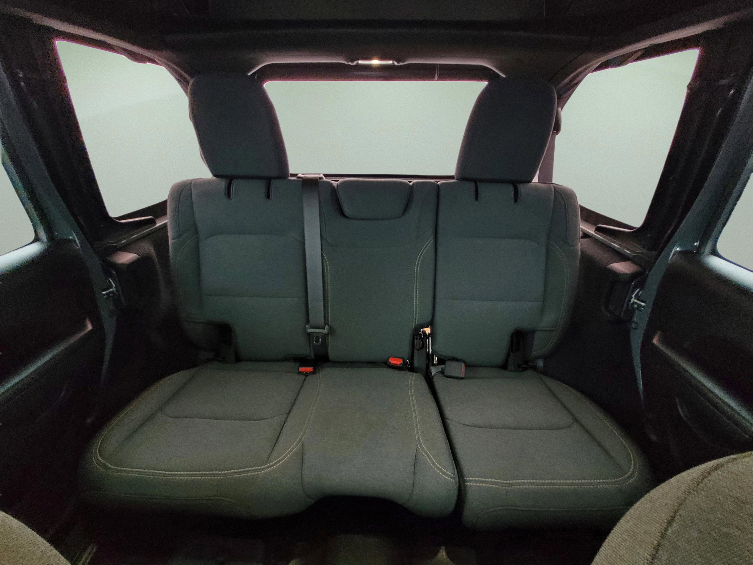 Used 2024 Jeep Wrangler Sport S AWD/4WD image 17