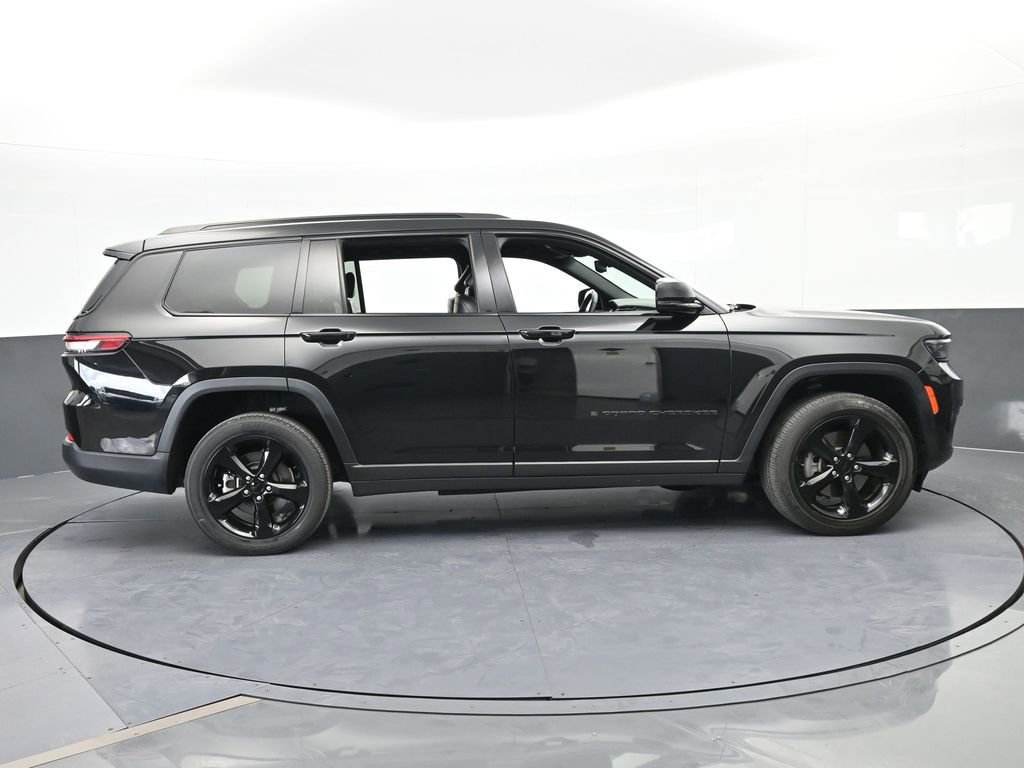 Used 2021 Jeep Grand Cherokee L Laredo image 7