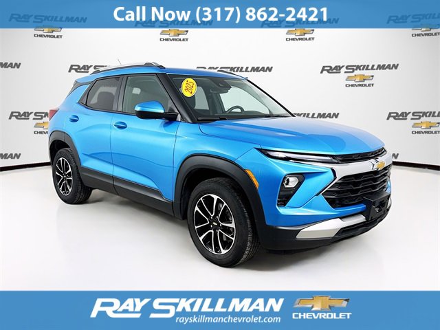 Used 2025 Chevrolet TrailBlazer LT image 1