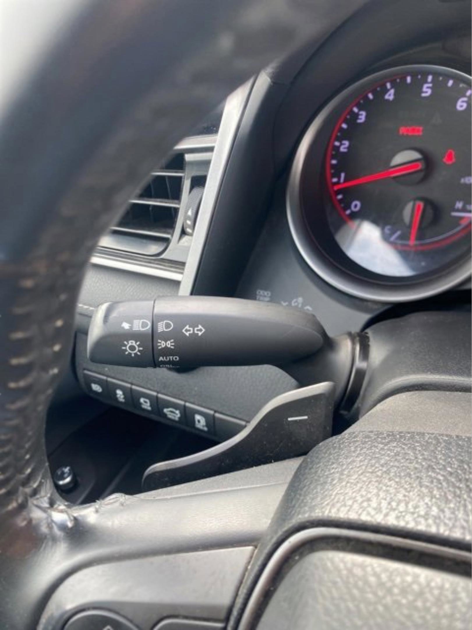 Used 2022 Toyota Camry XSE w/ Navigation Package image 21