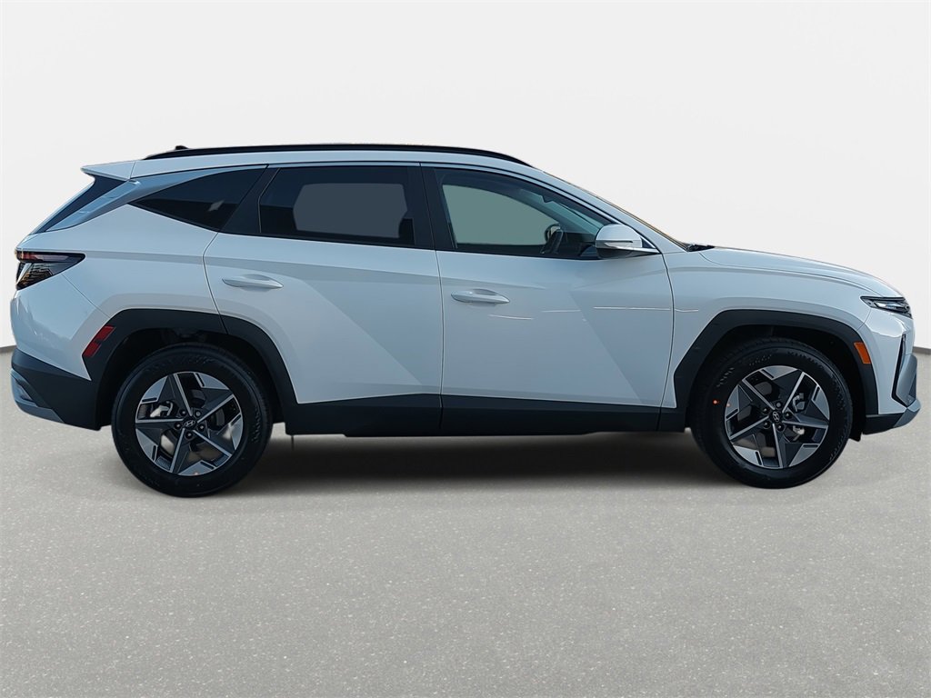 New 2025 Hyundai Tucson SEL image 4