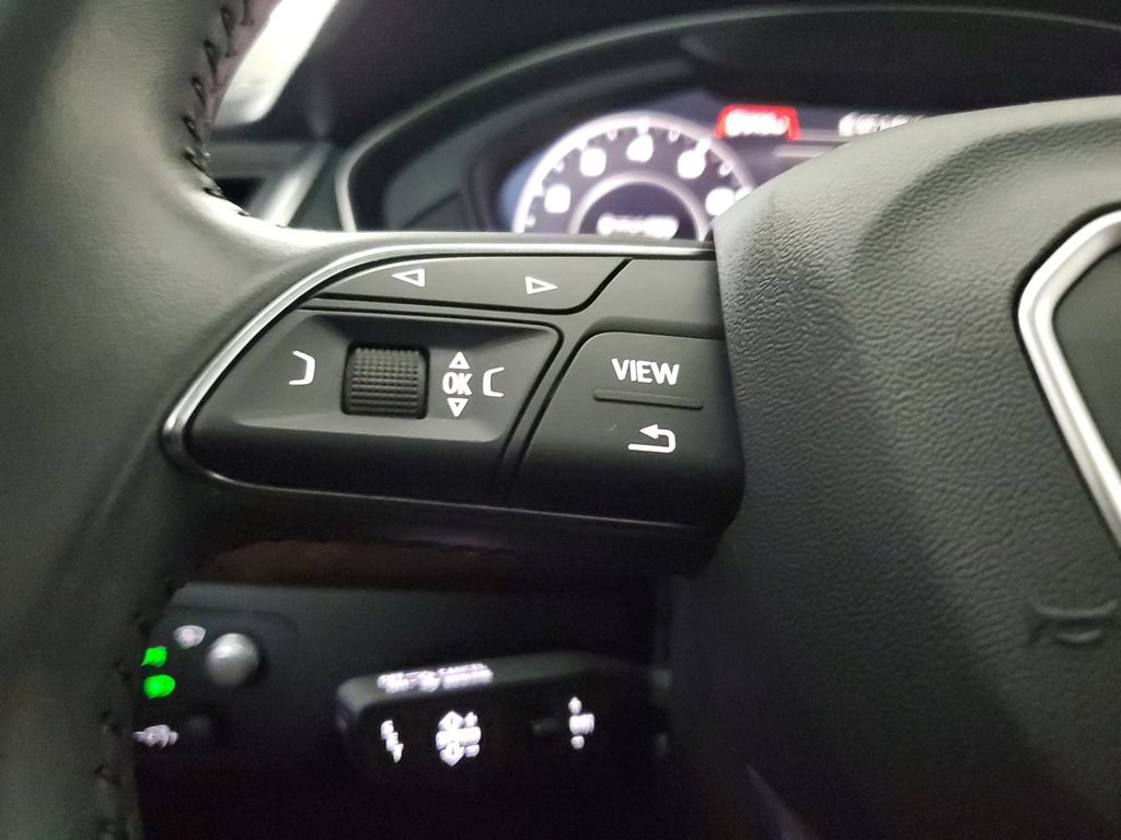 Used 2020 Audi Q5 Prestige w/ Prestige Package AWD/4WD image 25