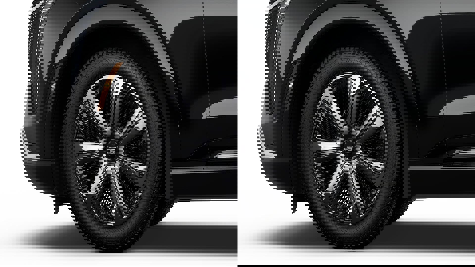 New 2026 Cadillac Escalade IQ Luxury 2 w/ LPO, Floor Liner Package image 31