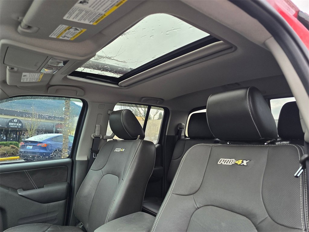 Used 2017 Nissan Frontier PRO-4X w/ Pro-4x Luxury Package image 22