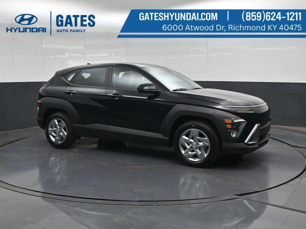 New 2027 Hyundai Kona SE FWD image 1