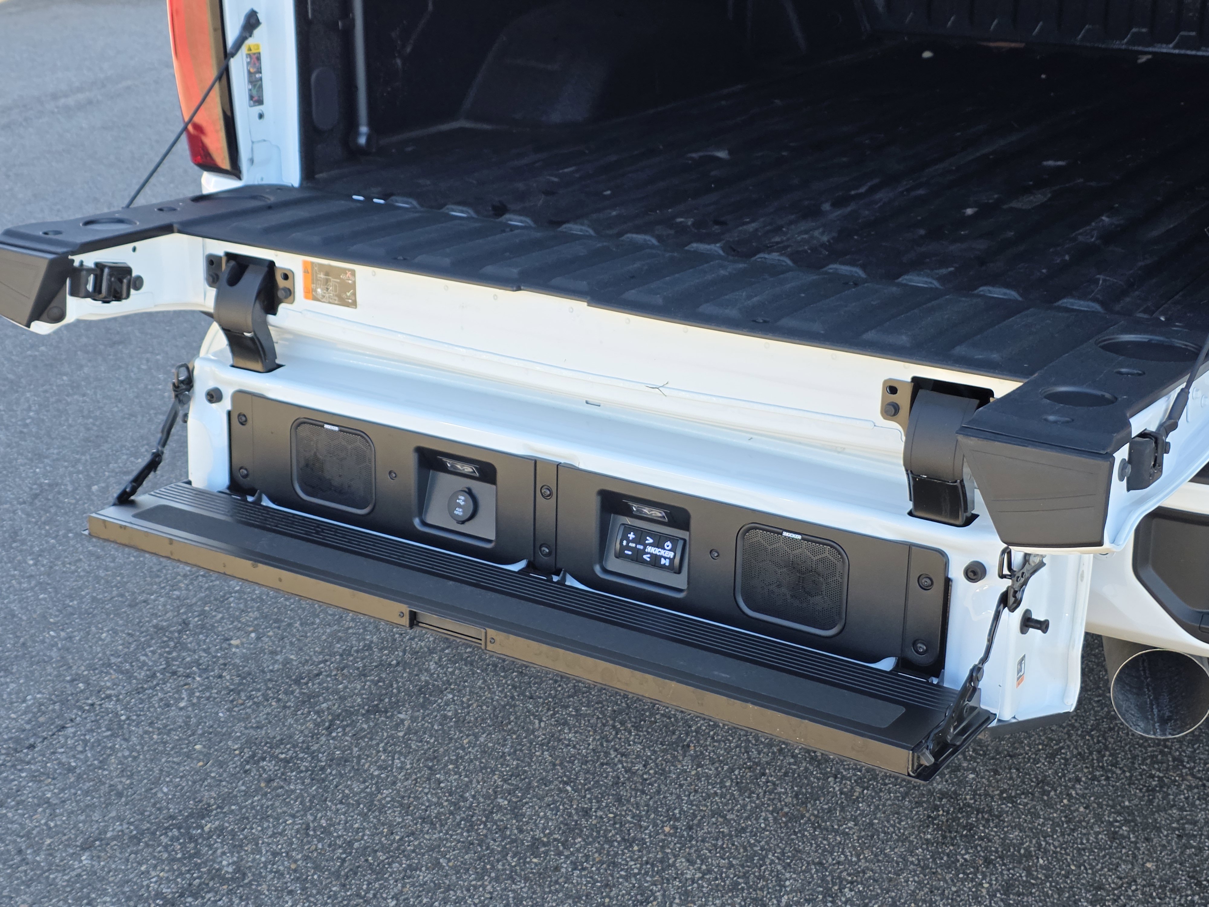 Used 2025 GMC Sierra 2500 Denali w/ Denali Reserve Package image 36