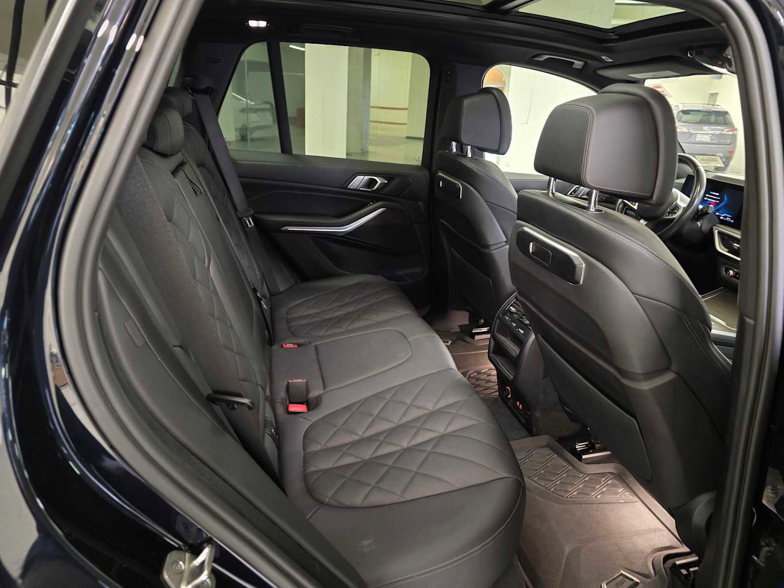 Used 2024 BMW X5 xDrive50e w/ M Sport Package image 14