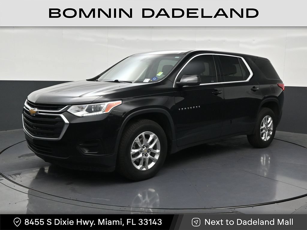 Used 2021 Chevrolet Traverse LS FWD video 1