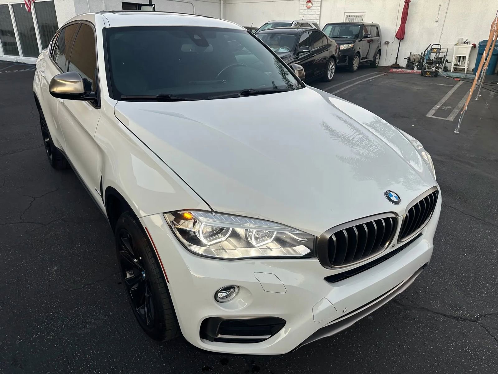 Used 2017 BMW X6 xDrive35i AWD/4WD image 14
