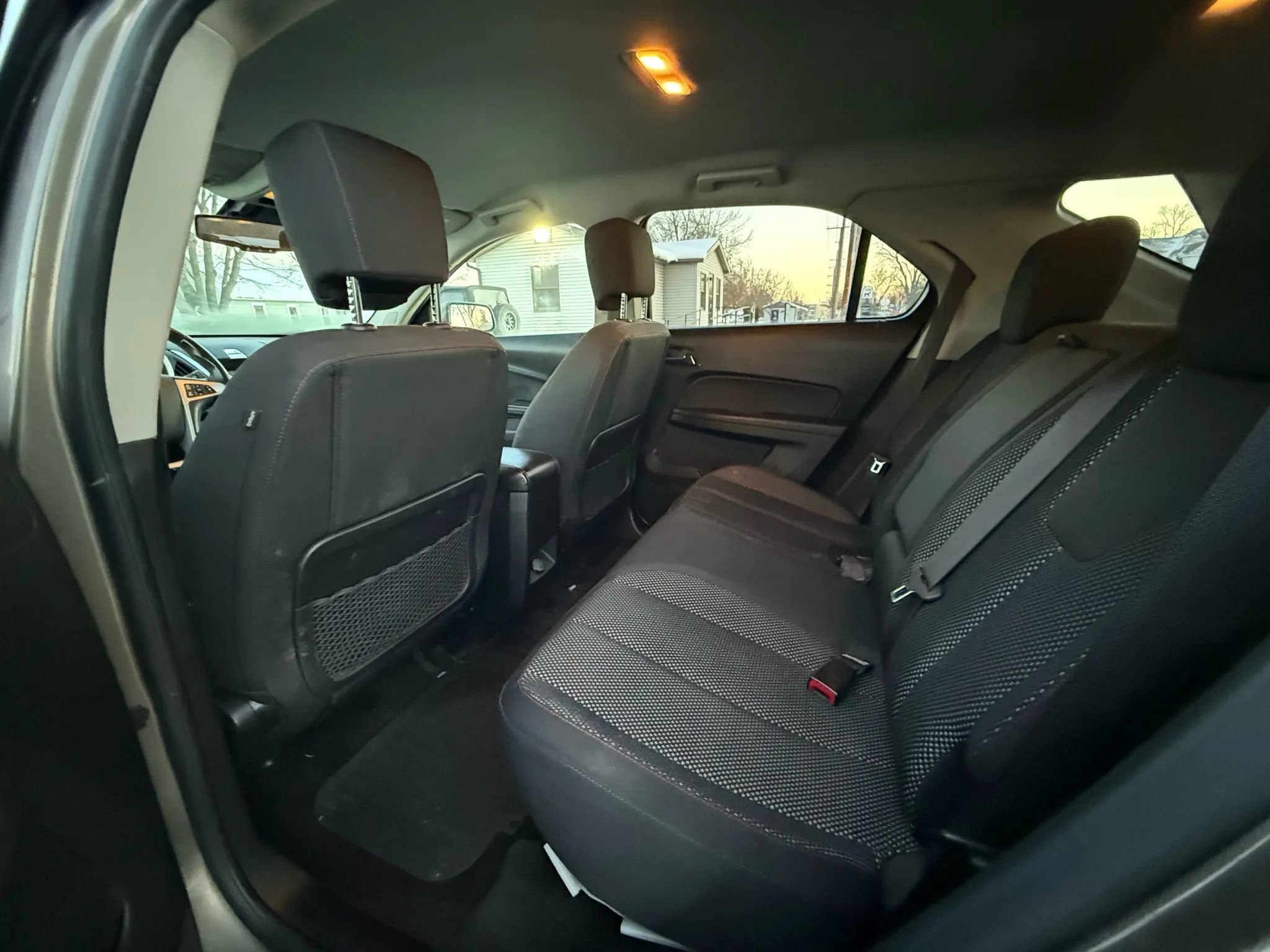 Used 2011 Chevrolet Equinox LT image 12