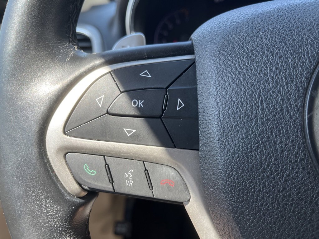Used 2015 Jeep Grand Cherokee Limited image 16