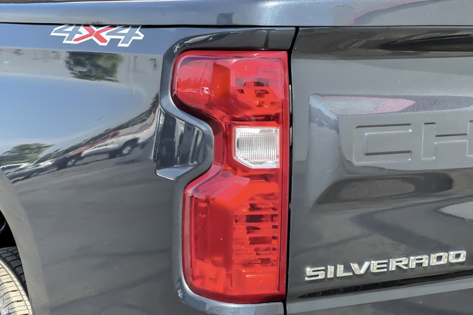 Used 2022 Chevrolet Silverado 1500 LT image 25