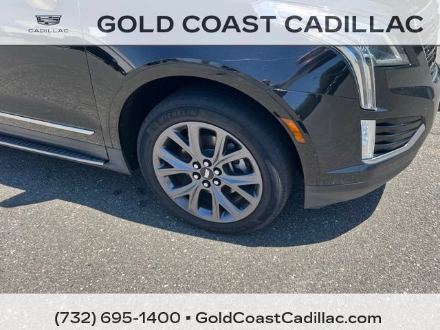 Used 2019 Cadillac XT5 Luxury w/ Sport Package FWD image 6