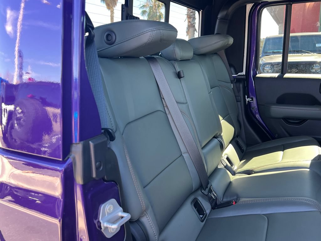 New 2026 Jeep Gladiator Mojave AWD/4WD image 15