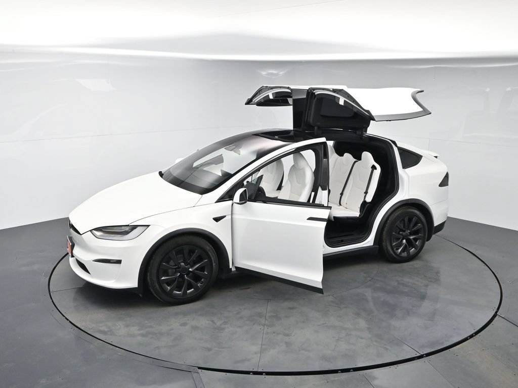 Used 2022 Tesla Model X AWD/4WD image 52