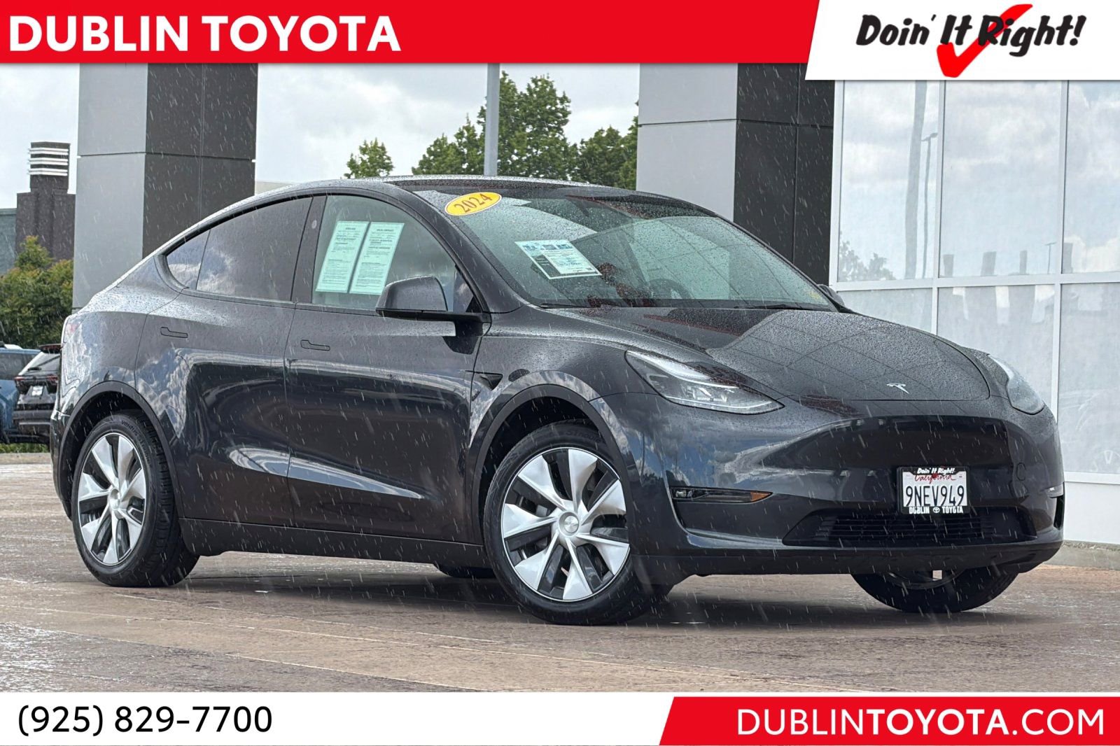 Used 2024 Tesla Model Y Long Range AWD/4WD image 1