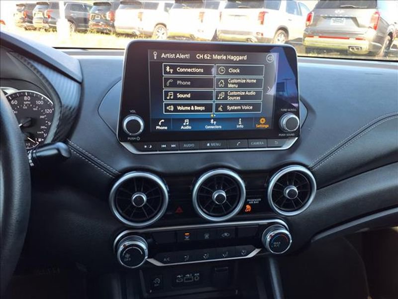 Used 2024 Nissan Sentra SV image 15