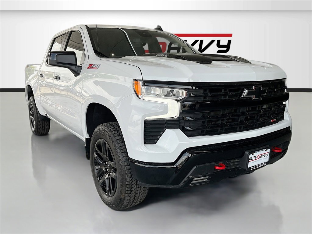 Used 2025 Chevrolet Silverado 1500 LT Trail Boss w/ Protection Package image 1